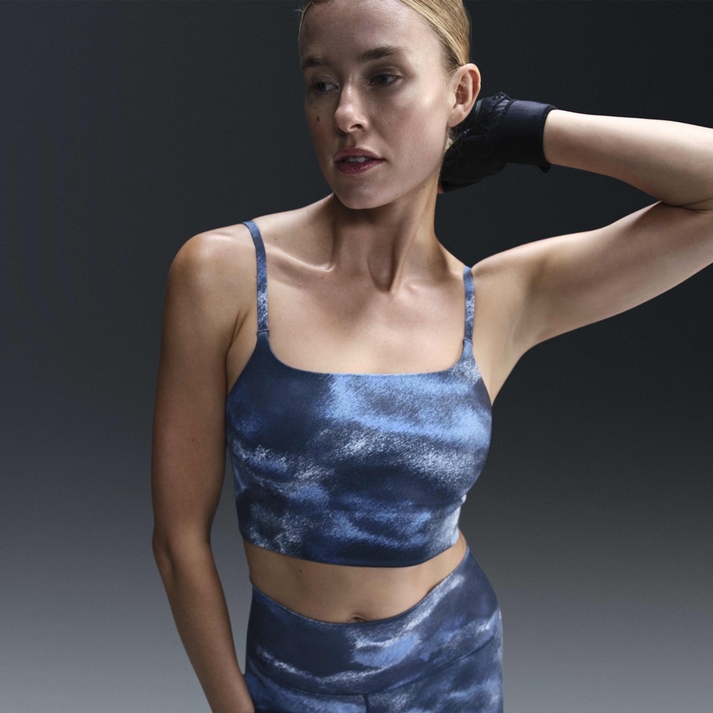 NWT Nike One Blue Training Light Support Patterned Longline Sports Bra Large